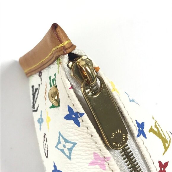 LOUIS VUITTON White Monogram Wallet - Picture 12 of 16